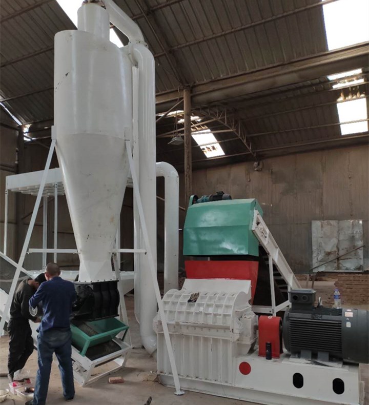 粉碎機.jpg 粉碎機.jpg