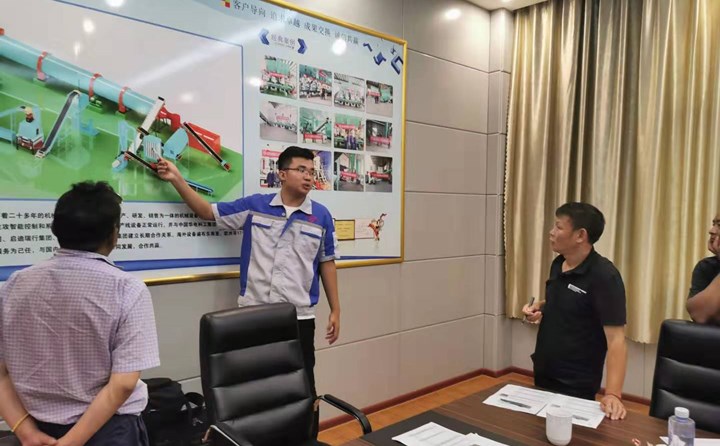 銷售經(jīng)理對顆粒機(jī)制粒過程進(jìn)行的詳細(xì)的理論介紹.jpg 銷售經(jīng)理對顆粒機(jī)制粒過程進(jìn)行的詳細(xì)的理論介紹.jpg