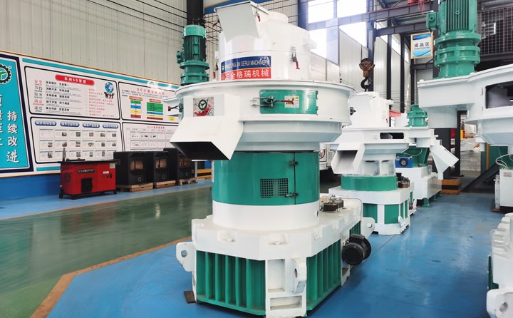 山東木屑顆粒機(jī).jpg 山東木屑顆粒機(jī).jpg