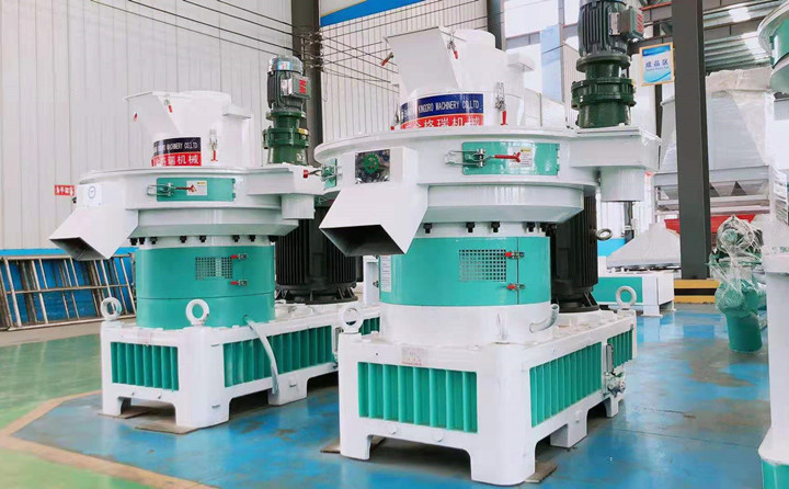 鋸末顆粒機.jpg 鋸末顆粒機.jpg