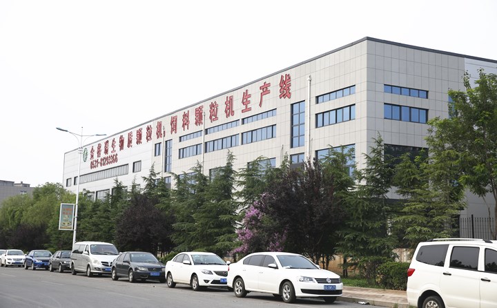 山東金格瑞顆粒機廠家.JPG 山東金格瑞顆粒機廠家.JPG