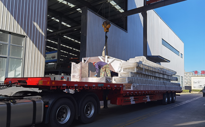 藍(lán)天和發(fā)貨相輔相成.jpg 藍(lán)天和發(fā)貨相輔相成.jpg