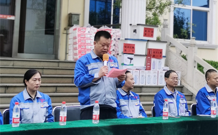 集團(tuán)總經(jīng)理孫寧波先生在開(kāi)幕式中致辭.jpg 集團(tuán)總經(jīng)理孫寧波先生在開(kāi)幕式中致辭.jpg