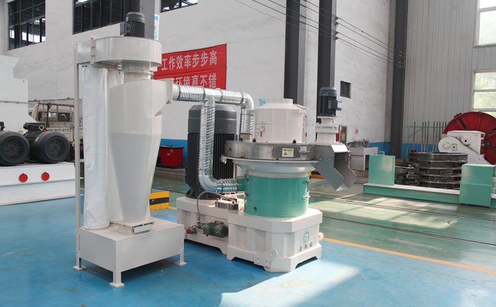 木屑顆粒機.JPG 木屑顆粒機.JPG