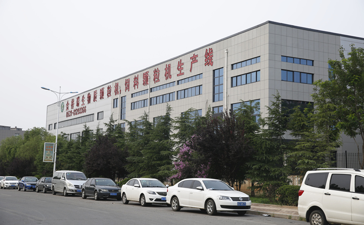 山東金格瑞顆粒機(jī)廠家.jpg 山東金格瑞顆粒機(jī)廠家.jpg