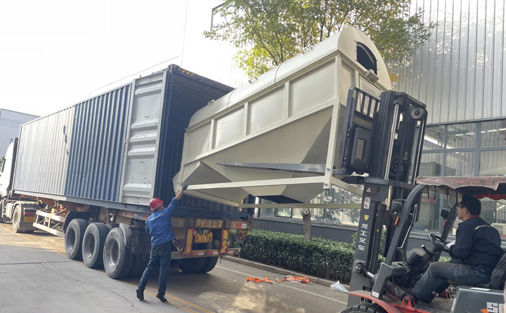 年產5000噸的木屑顆粒機生產線被發往巴基斯坦.jpg 年產5000噸的木屑顆粒機生產線被發往巴基斯坦.jpg